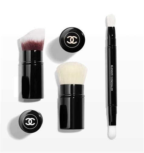 pinzas chanel|chanel tools and brushes.